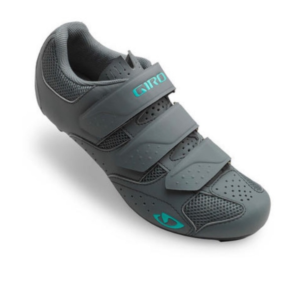 New Giro Techne Women's size 10 42 Titanium/Glacier W Peloton clips